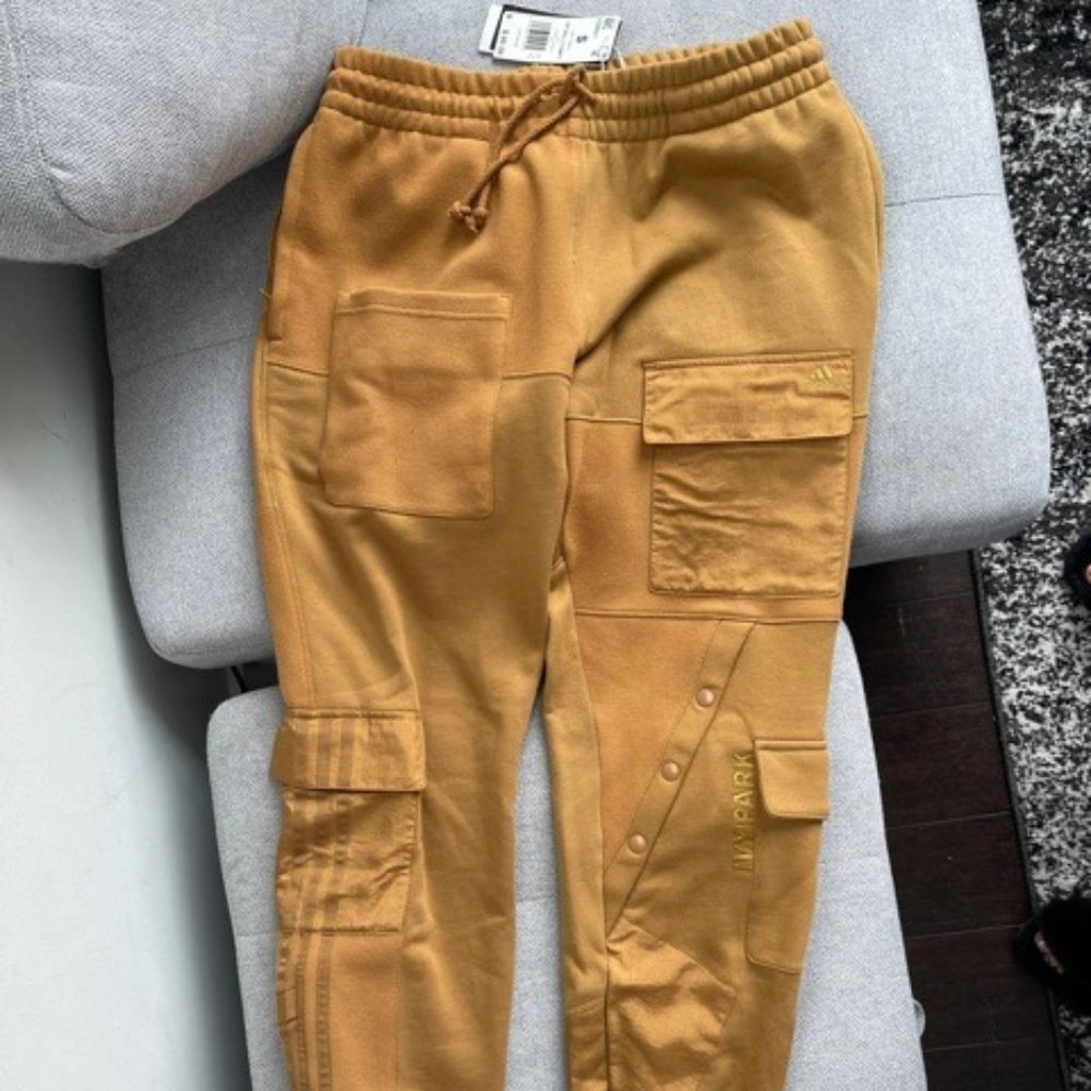 Ivy Park Neutral Cargo Pants